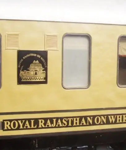 royal-rajasthan-on-wheels-train-tour