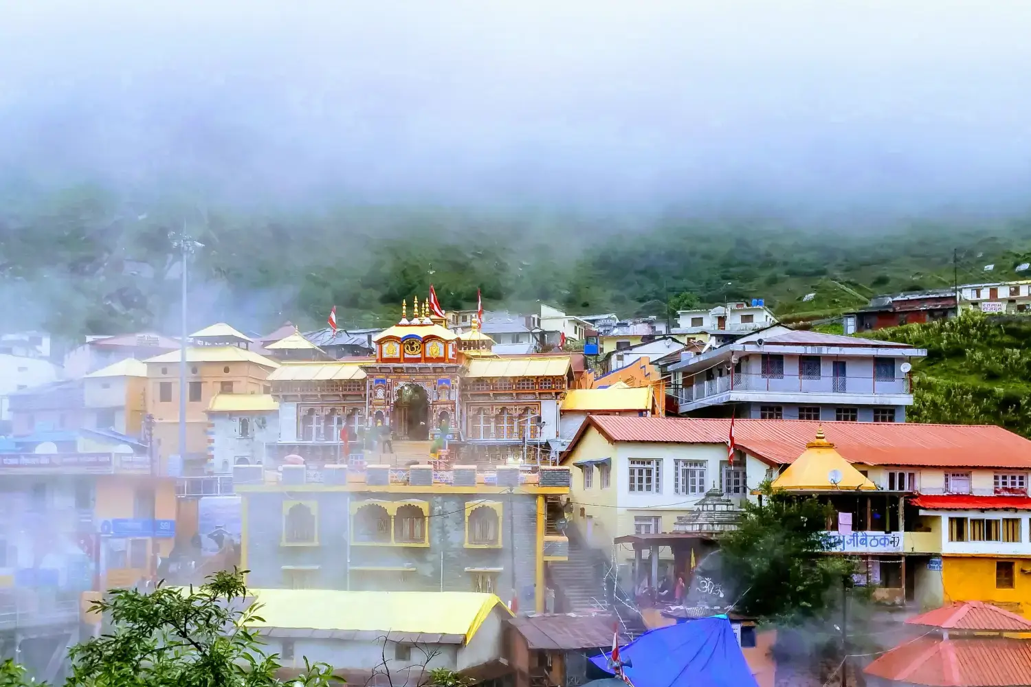 Best Time to Visit Badrinath Temple