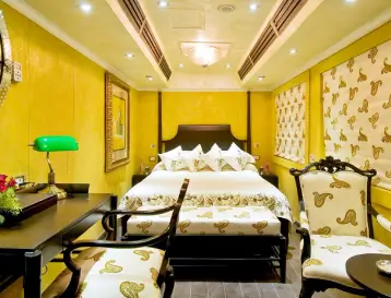 Palace on Wheels Luxury Train Tours