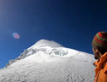 Black Peak Climbing (6387 Mts)
