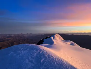 Kang Yatse Peak Climbing